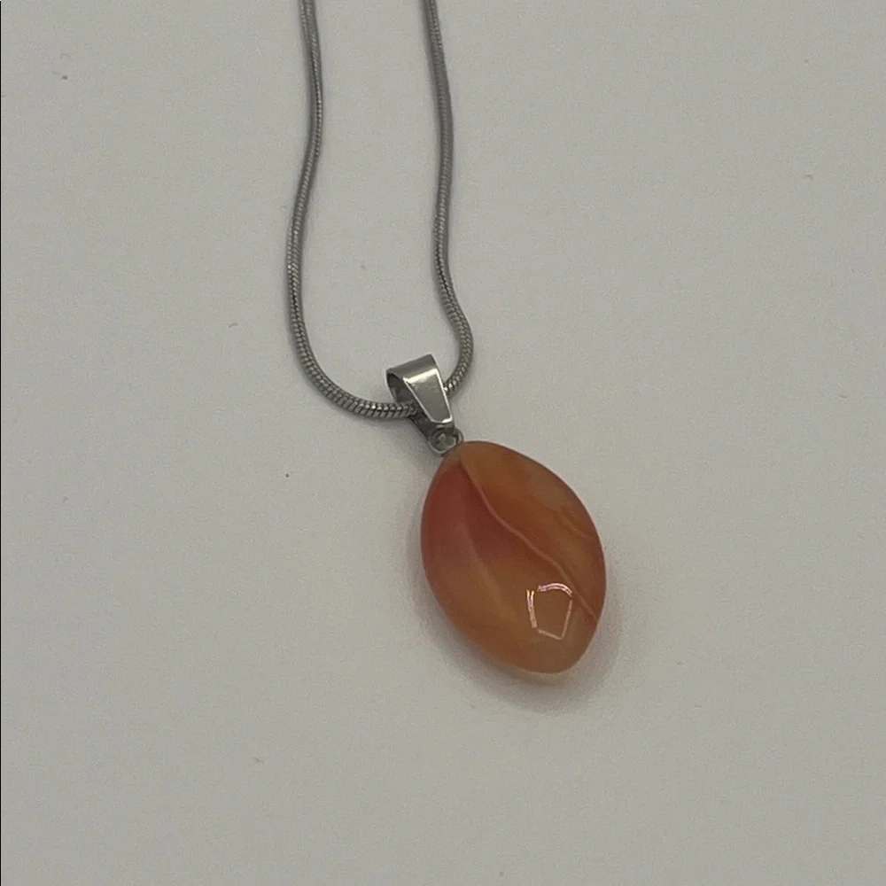 Elegant Silver and Orange Carnelian Agate Pendant Necklace